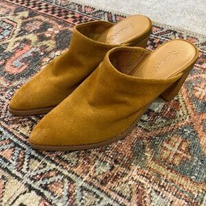 Splendid suede mules NEW